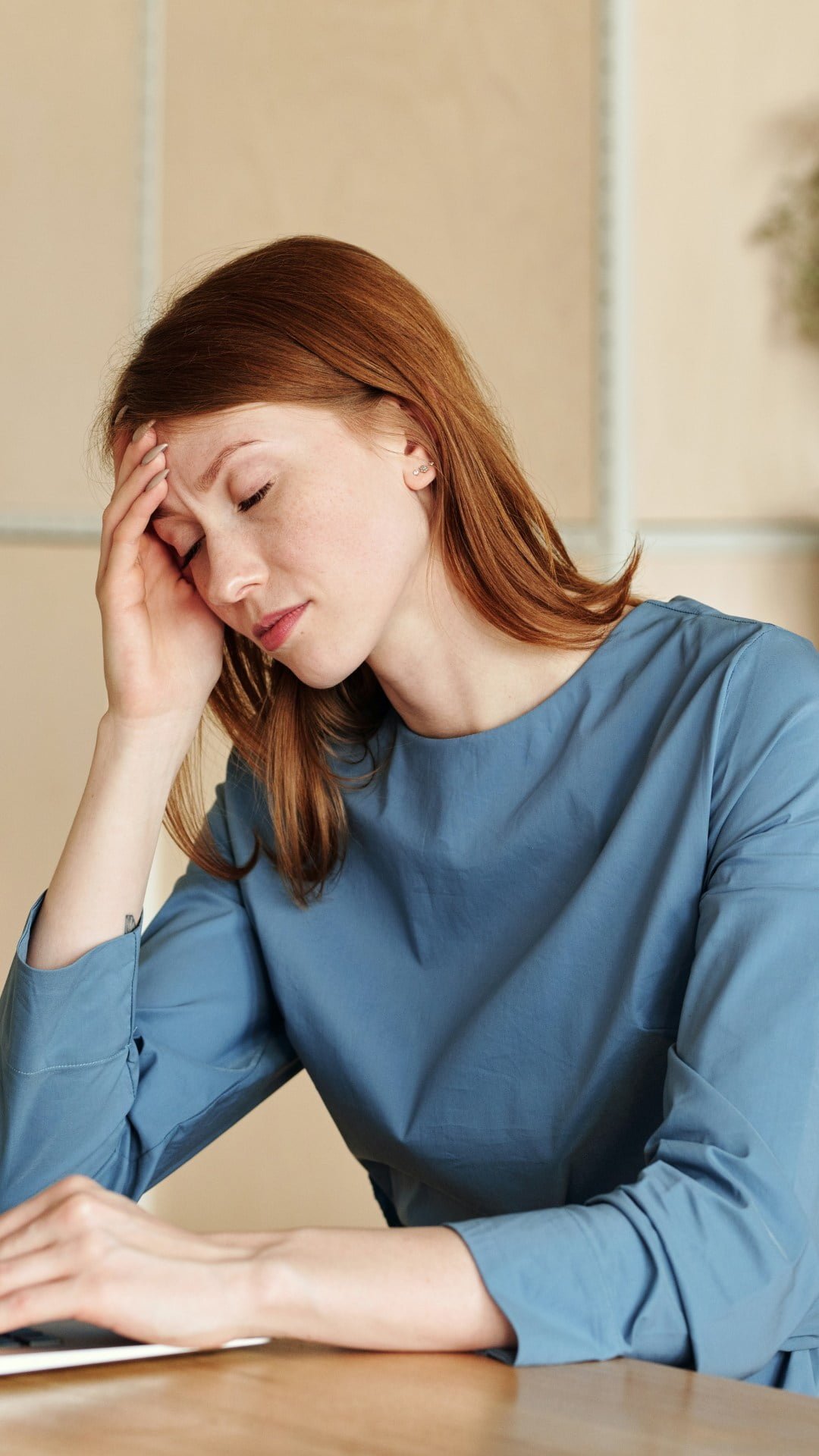 Why does migraine attack happen? Know the symptoms and ways to avoid