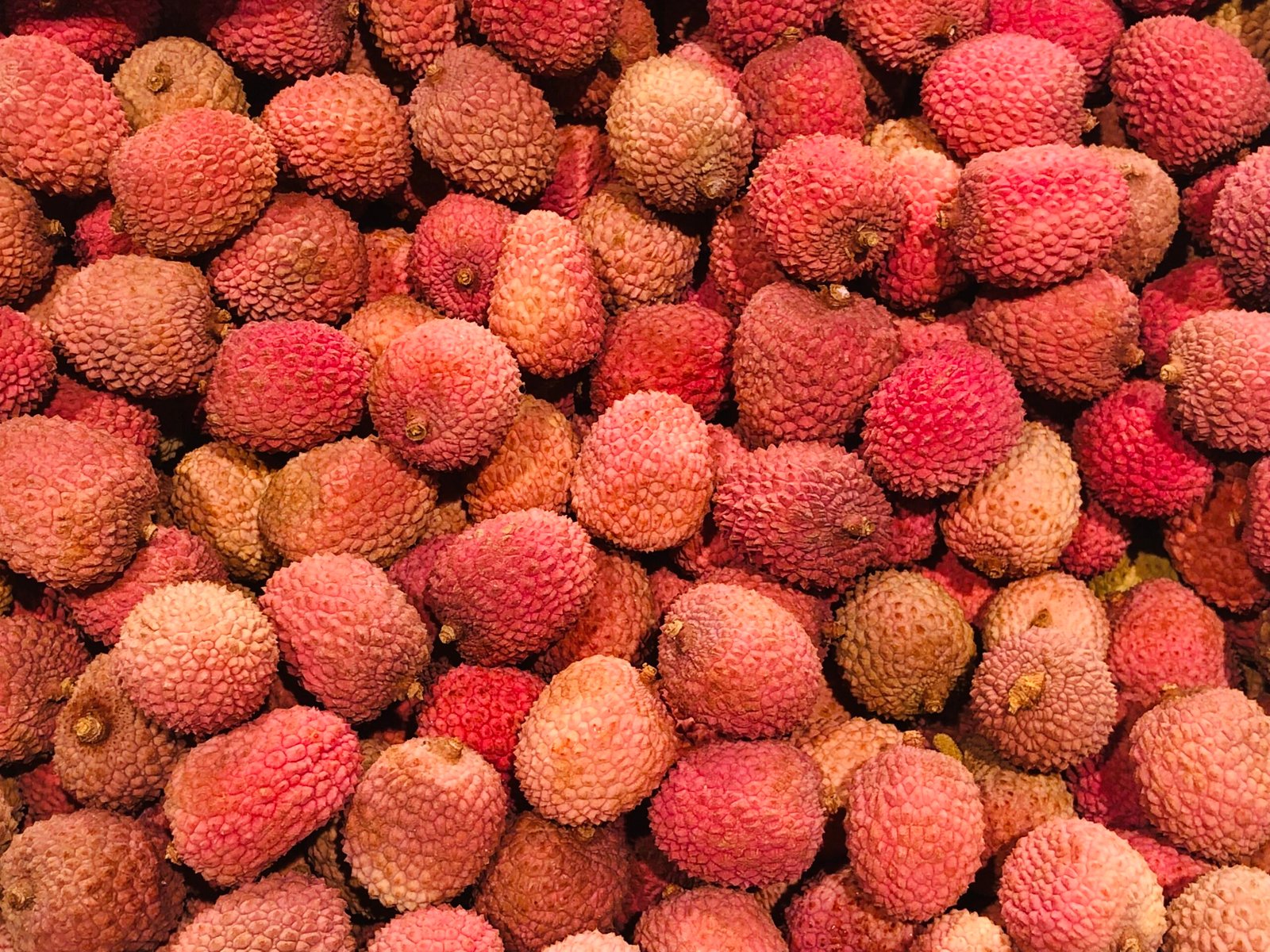 Eat litchi fiercely in summer for these 10 benefits